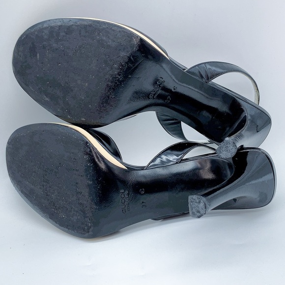 Gucci Open-Toe High Heeled Sandal in Black Patent Leather - Picture 7 of 13